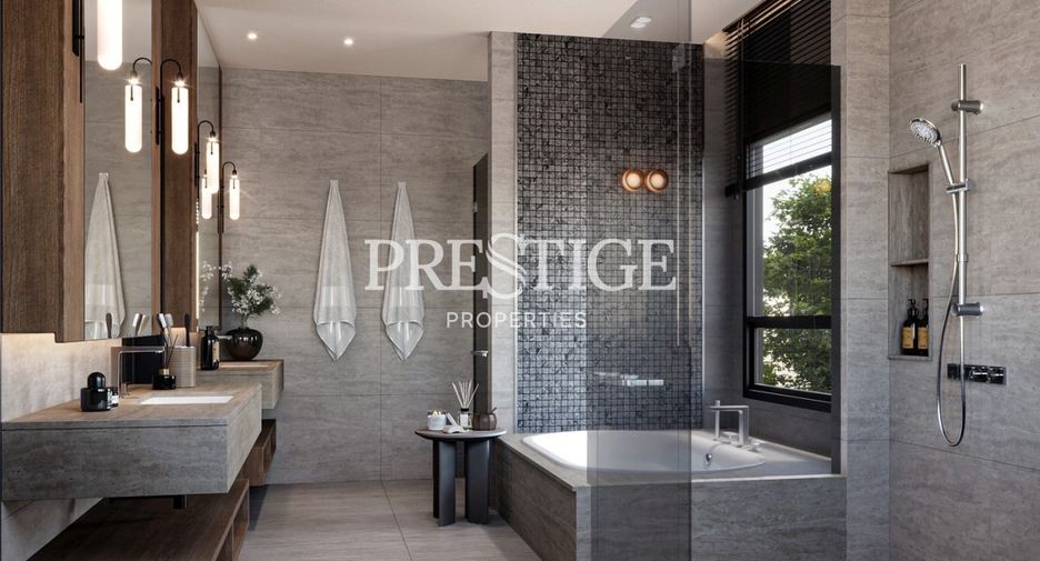 For sale 4 bedrooms house in East Pattaya, Pattaya