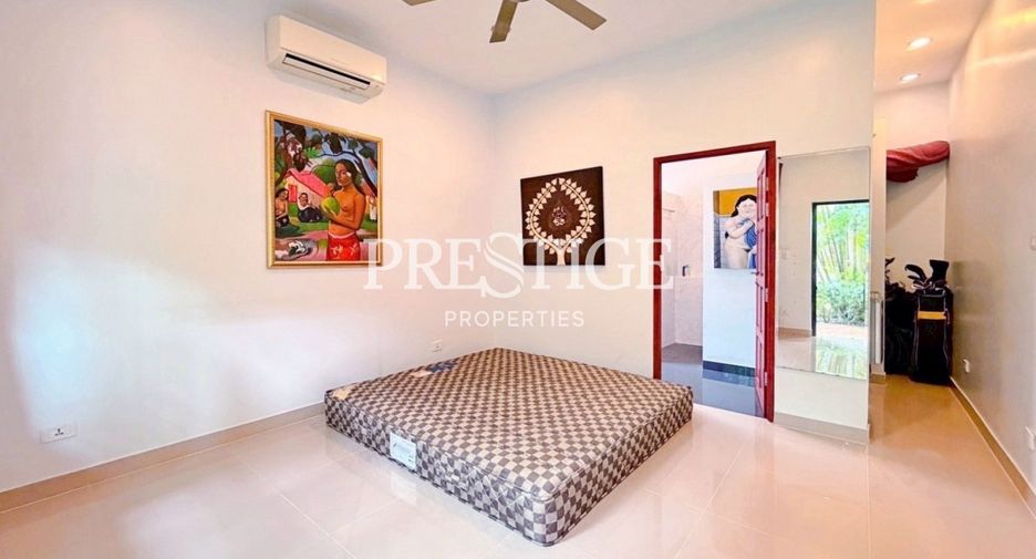 For sale 3 bedrooms house in Huay Yai, Pattaya