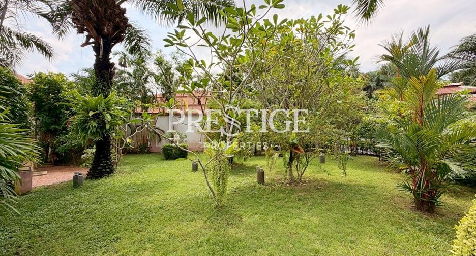 For sale 3 bedrooms house in Huay Yai, Pattaya