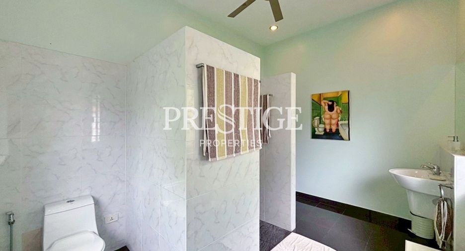 For sale 3 bedrooms house in Huay Yai, Pattaya