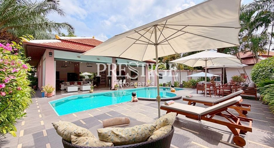 For sale 3 bedrooms house in Huay Yai, Pattaya
