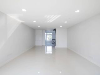 For sale office in Din Daeng, Bangkok