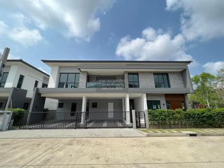 出租 5 卧室 独立屋 在 Bang Phli, Samut Prakan
