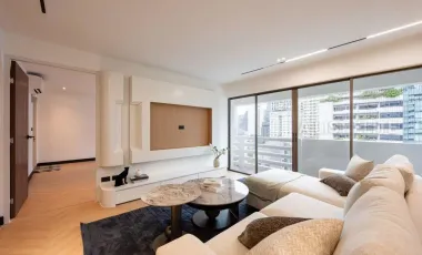 For sale 2 bedrooms condo in Watthana, Bangkok