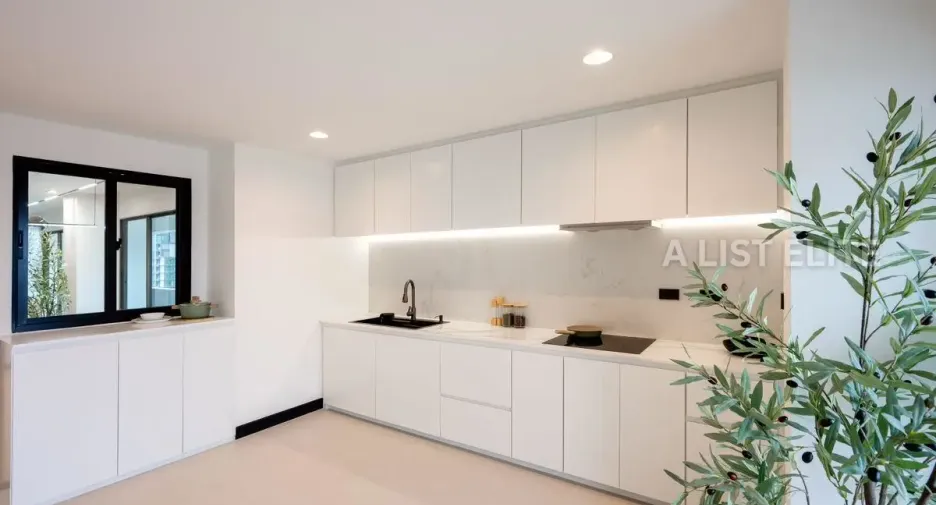ขาย 2 ห้องนอน คอนโด ใน วัฒนา, กรุงเทพฯ