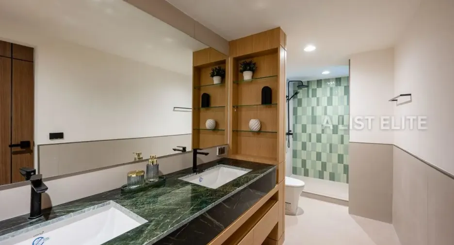 ขาย 2 ห้องนอน คอนโด ใน วัฒนา, กรุงเทพฯ