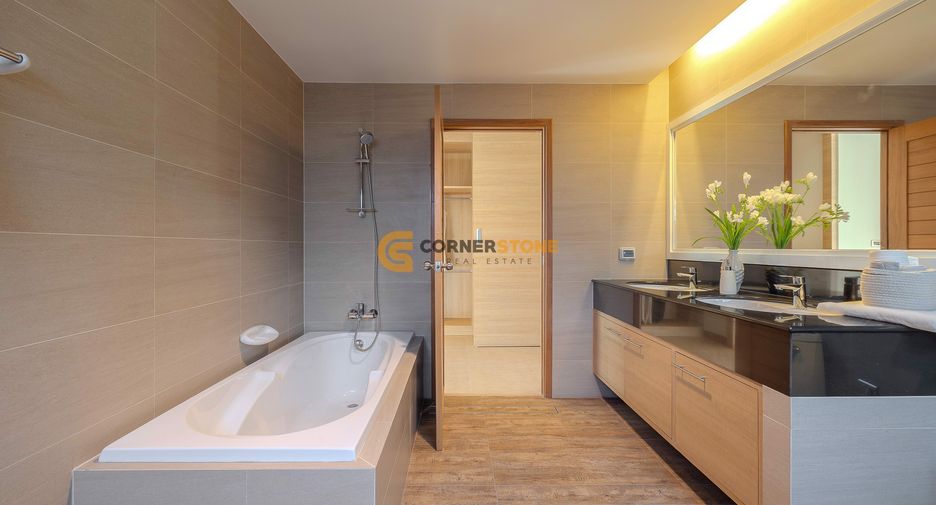 For rent 3 bedrooms house in Huay Yai, Pattaya