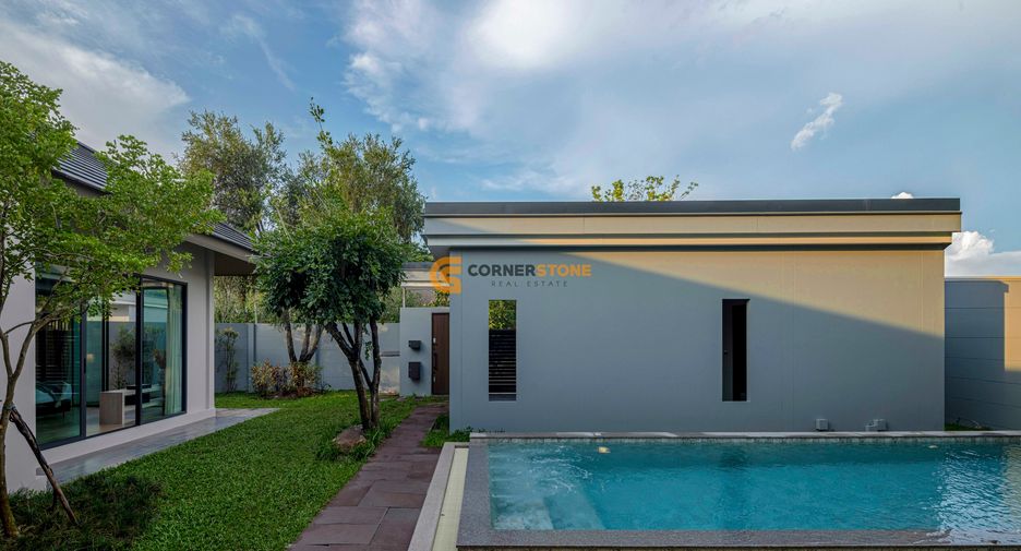 For rent 3 bedrooms house in Huay Yai, Pattaya