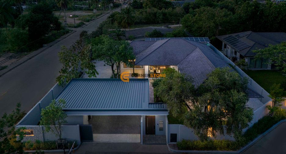 For rent 3 bedrooms house in Huay Yai, Pattaya
