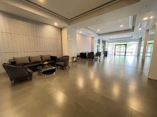 For rent 4 bedrooms condo in Watthana, Bangkok