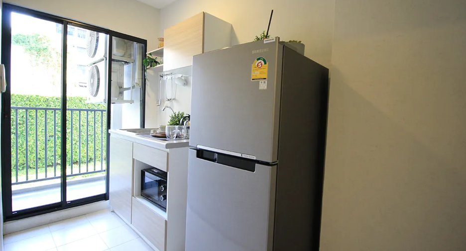 For sale 1 bed condo in Mueang Samut Prakan, Samut Prakan