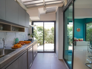 For sale 3 bedrooms townhouse in Khan Na Yao, Bangkok
