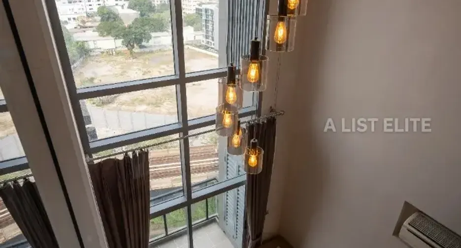 For sale 2 ベッドルーム condo in Khlong Toei, Bangkok