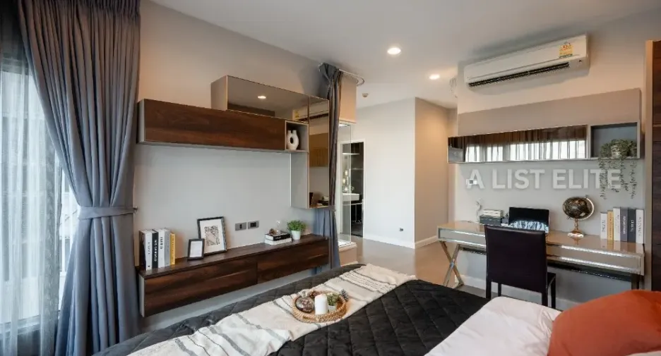 For sale 2 ベッドルーム condo in Khlong Toei, Bangkok