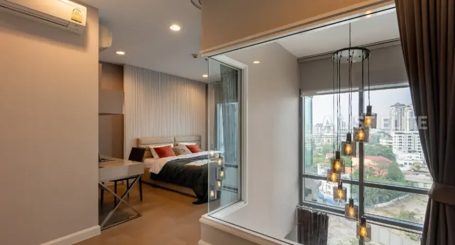 For sale 2 ベッドルーム condo in Khlong Toei, Bangkok