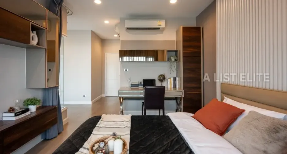 For sale 2 ベッドルーム condo in Khlong Toei, Bangkok