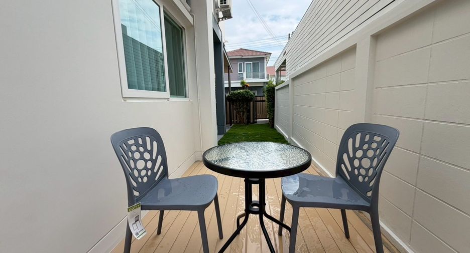 For sale 3 ベッドルーム house in Bang Lamung, Chonburi