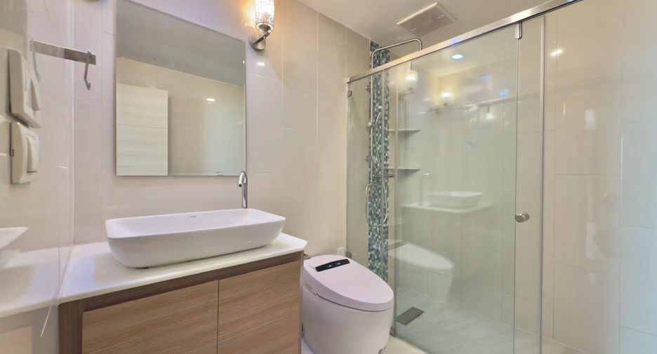 For rent 2 ベッドルーム condo in Bang Lamung, Chonburi