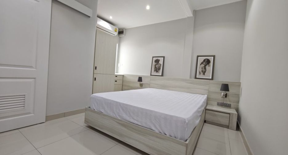 For sale 2 bedrooms condo in Jomtien, Pattaya