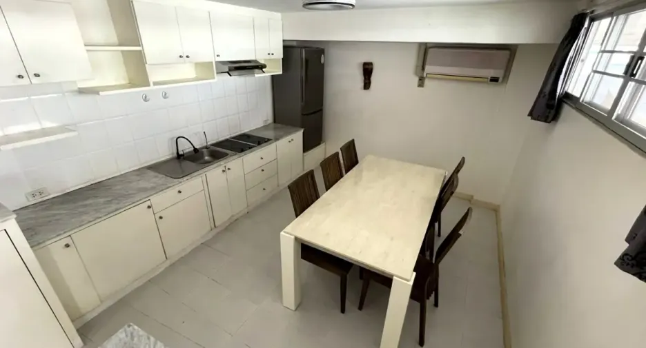For sale 2 bedrooms condo in Bang Kapi, Bangkok