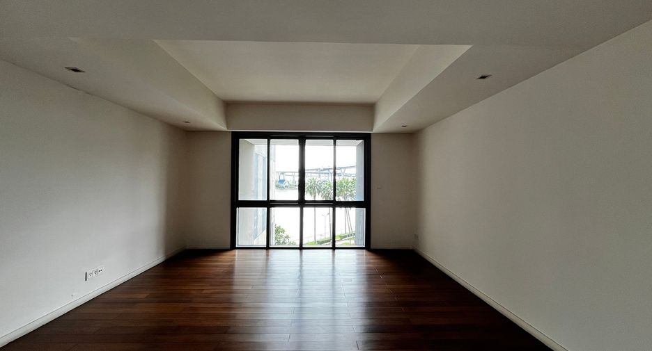 Wohnung zum Kauf mit 3 Zimmer in Yan Nawa, Bangkok