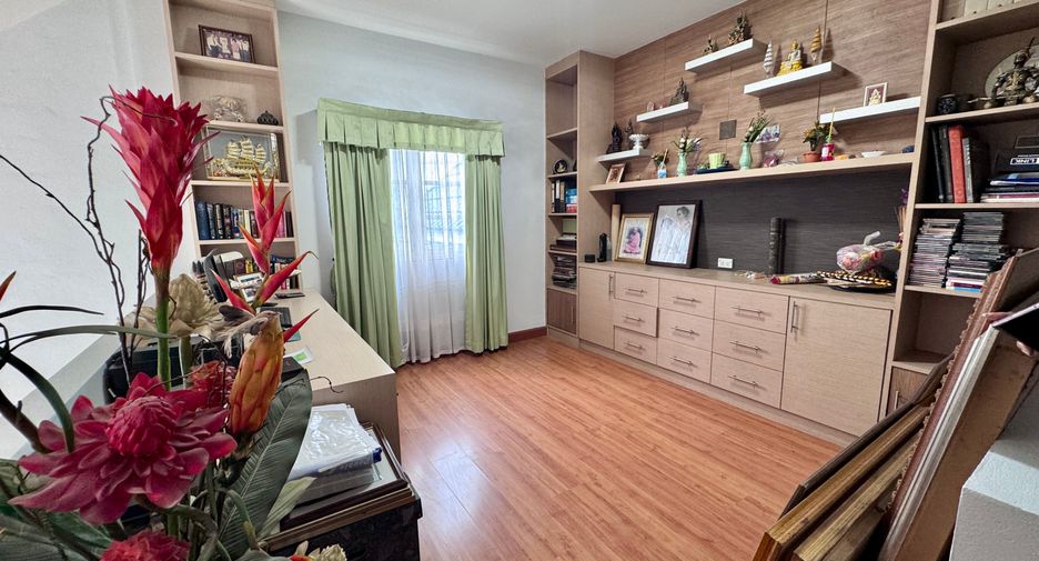 Haus zum Kauf mit 3 Zimmer in Bang Lamung, Chonburi