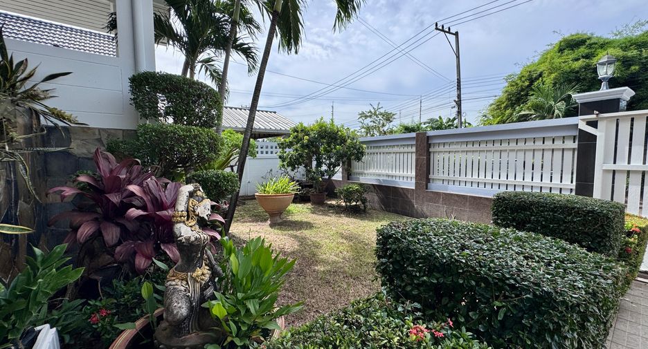 Haus zum Kauf mit 3 Zimmer in Bang Lamung, Chonburi