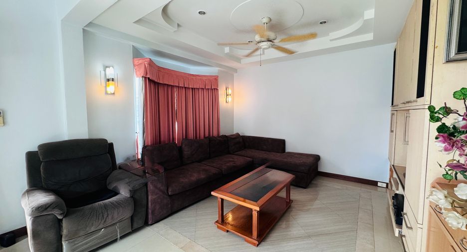 Haus zum Kauf mit 3 Zimmer in Bang Lamung, Chonburi