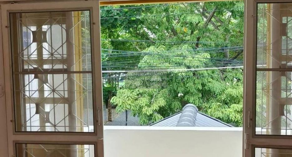 For sale 2 bedrooms townhouse in Thanyaburi, Pathum Thani