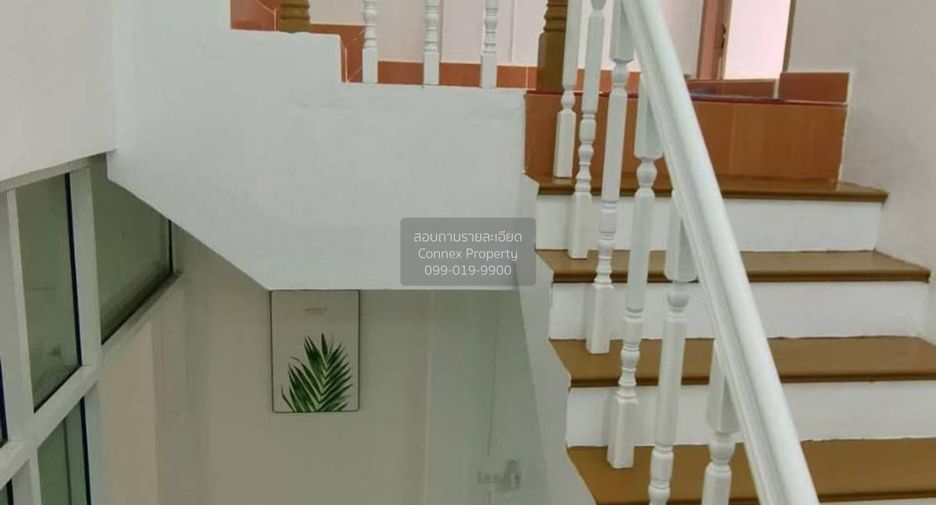 For sale 2 bedrooms townhouse in Thanyaburi, Pathum Thani