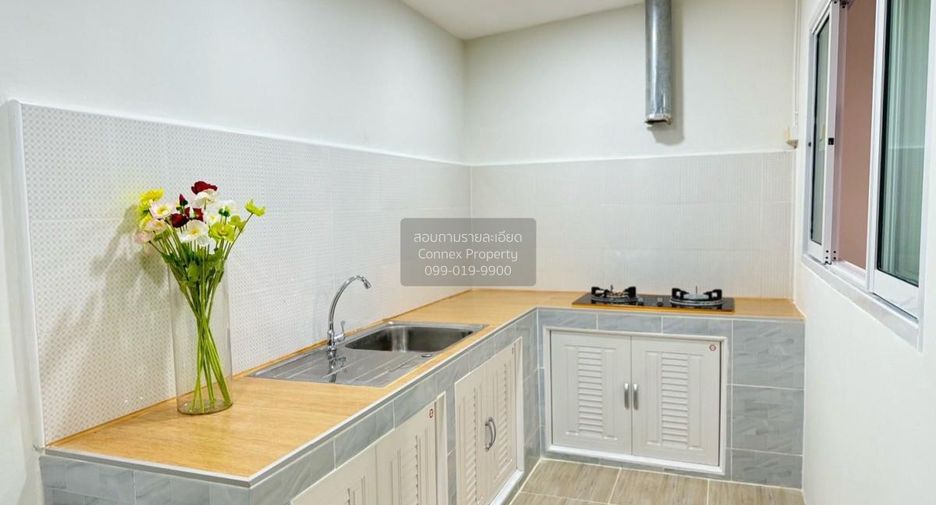 Продажа 3 спальни таунхаус в Khlong Luang, Патумтани