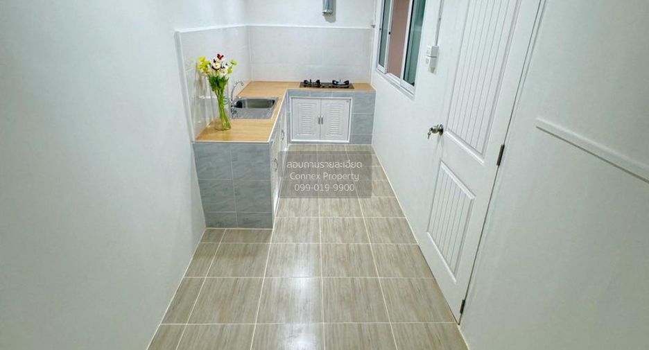 Продажа 3 спальни таунхаус в Khlong Luang, Патумтани