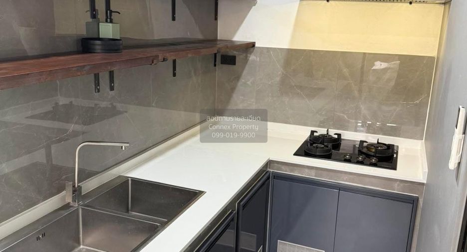 For sale 3 bedrooms townhouse in Prawet, Bangkok