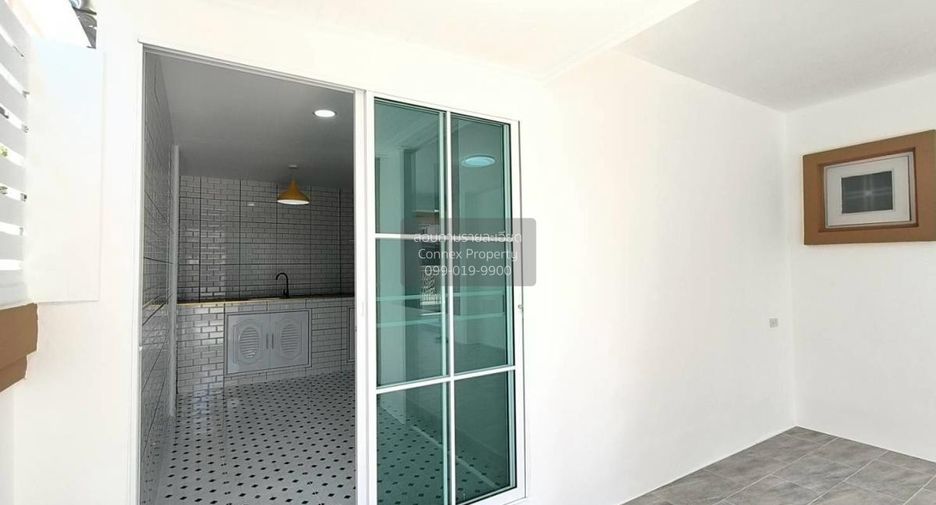 For sale 3 bedrooms house in Khlong Luang, Pathum Thani