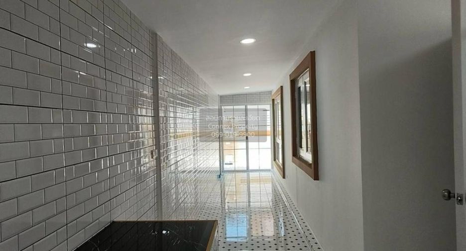 For sale 3 bedrooms house in Khlong Luang, Pathum Thani