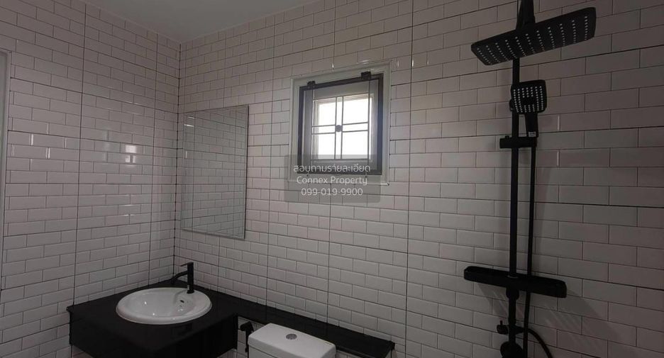 For sale 3 bedrooms house in Khlong Luang, Pathum Thani
