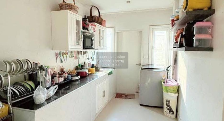 For sale 4 bedrooms house in Bang Phli, Samut Prakan
