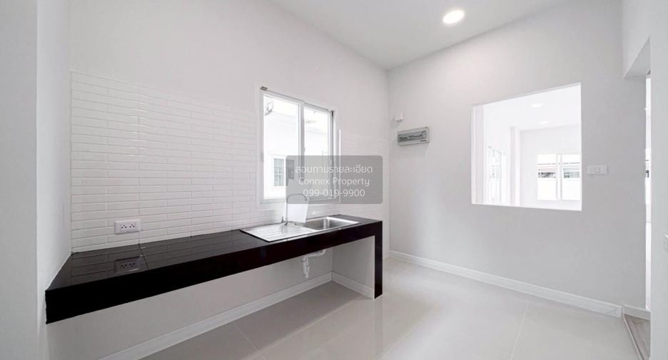À vendre 3 chambres maison à Lat Krabang, Bangkok