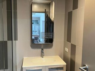 Продажа 2 спальни кондо в Кхлонг Сан, Бангкок