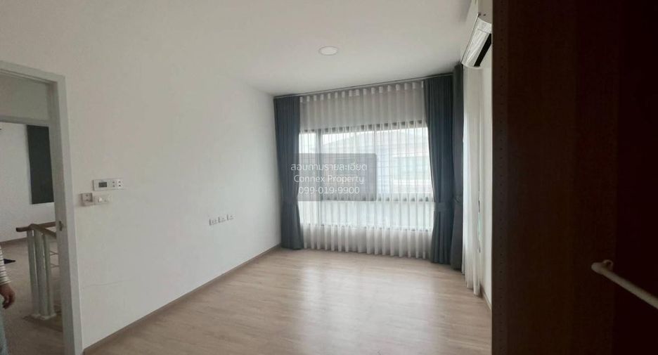 For sale 3 ベッドルーム house in Bang Khen, Bangkok