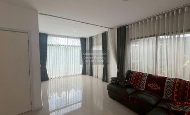 À vendre 3 chambres maison à Bang Khen, Bangkok