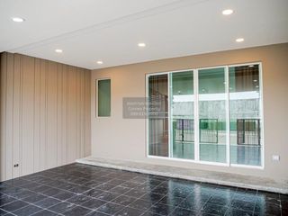 Продажа 4 спальни таунхаус в Mueang Nonthaburi, Нонтабури