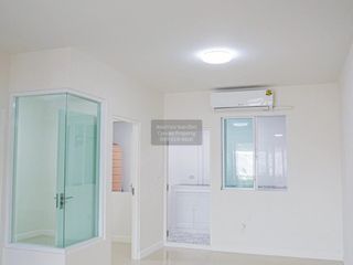 Продажа 4 спальни таунхаус в Mueang Nonthaburi, Нонтабури