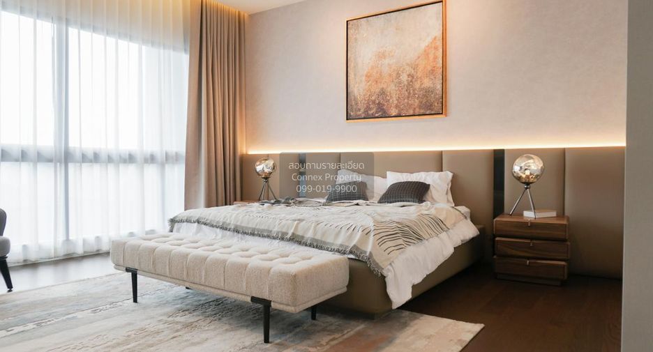 For sale 4 bedrooms house in Bang Kapi, Bangkok