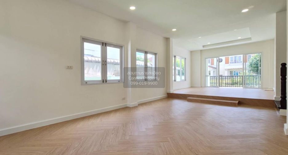 For sale 3 bedrooms house in Mueang Pathum Thani, Pathum Thani