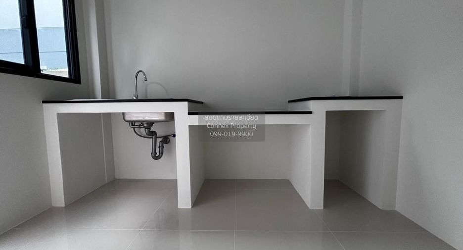 For sale 4 bedrooms house in Bang Bua Thong, Nonthaburi