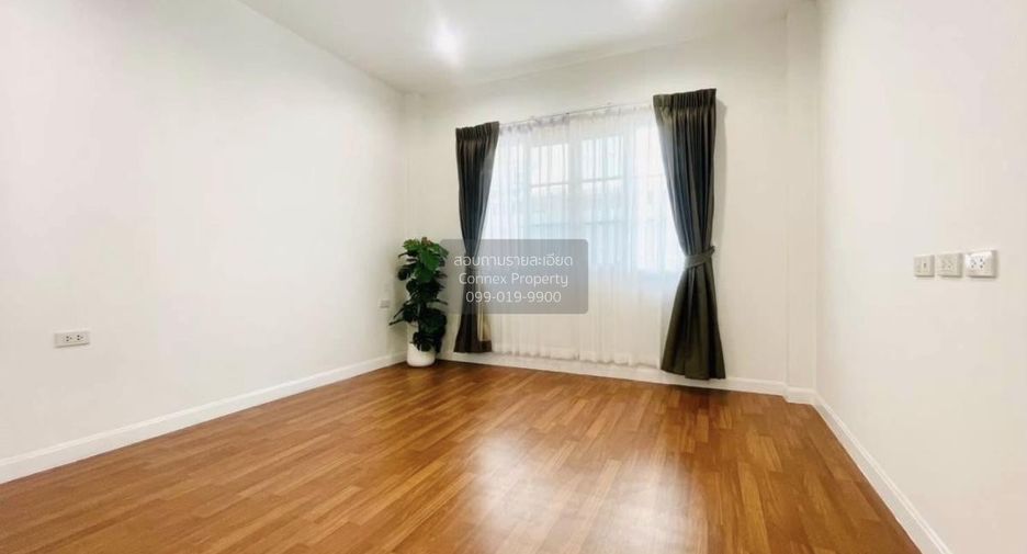Haus zum Kauf mit 4 Zimmer in Bang Khae, Bangkok