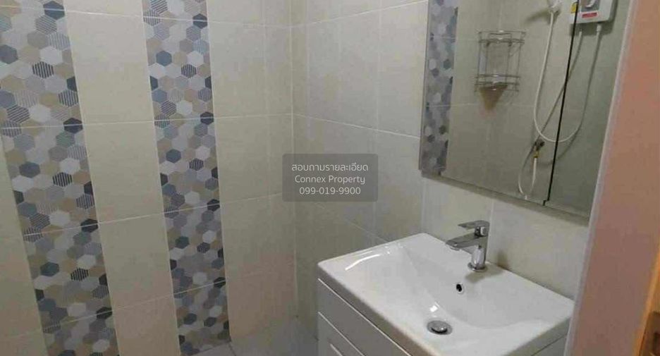 For sale 1 bed condo in Mueang Pathum Thani, Pathum Thani