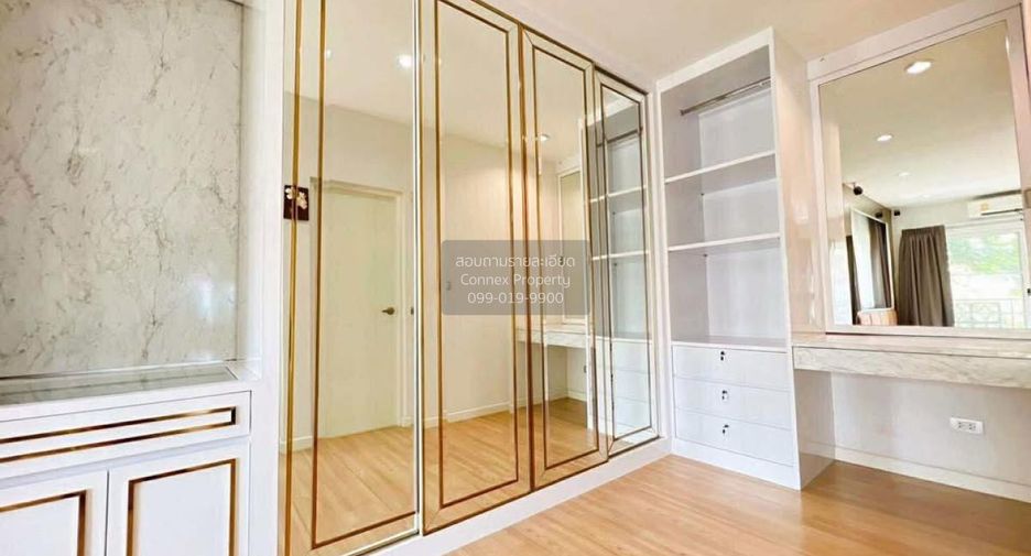 For sale 4 bedrooms house in Thung Khru, Bangkok