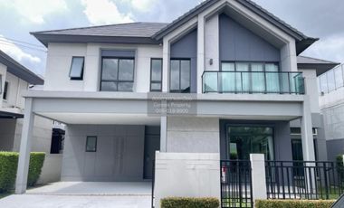 Casa en venta de 4 habitaciones en Bang Kruai, Nonthaburi